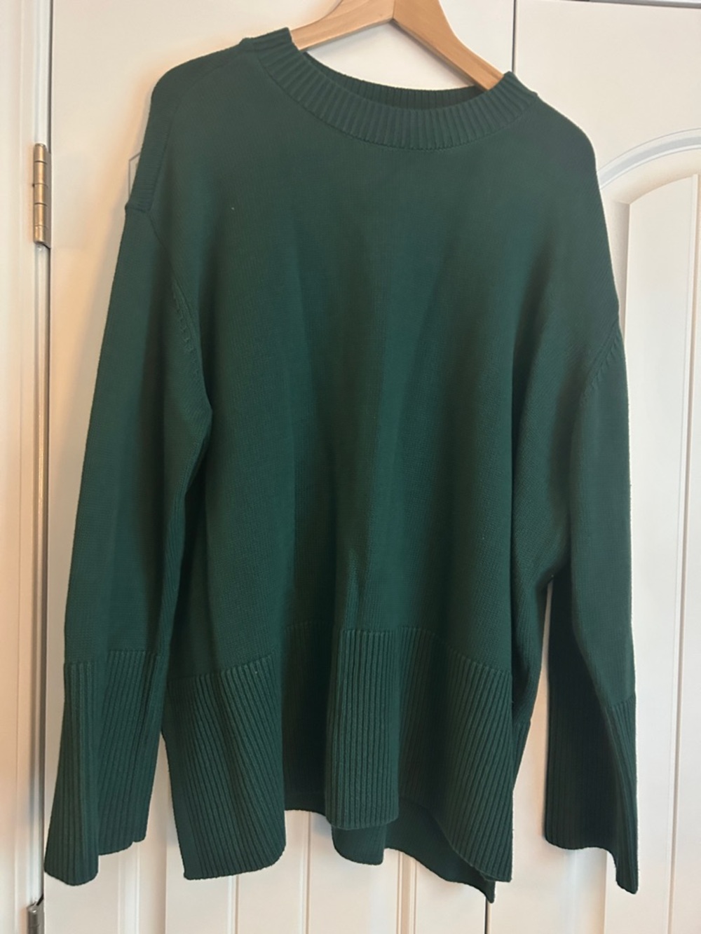 GAP Dark Green Crewneck Sweater